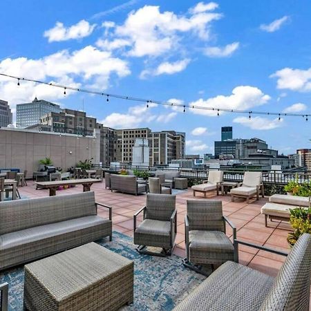 2Br Unit In The Heart Of Dt On Playhouse Square, With Pool And Gym Access-1106 Apartment Cleveland Ngoại thất bức ảnh