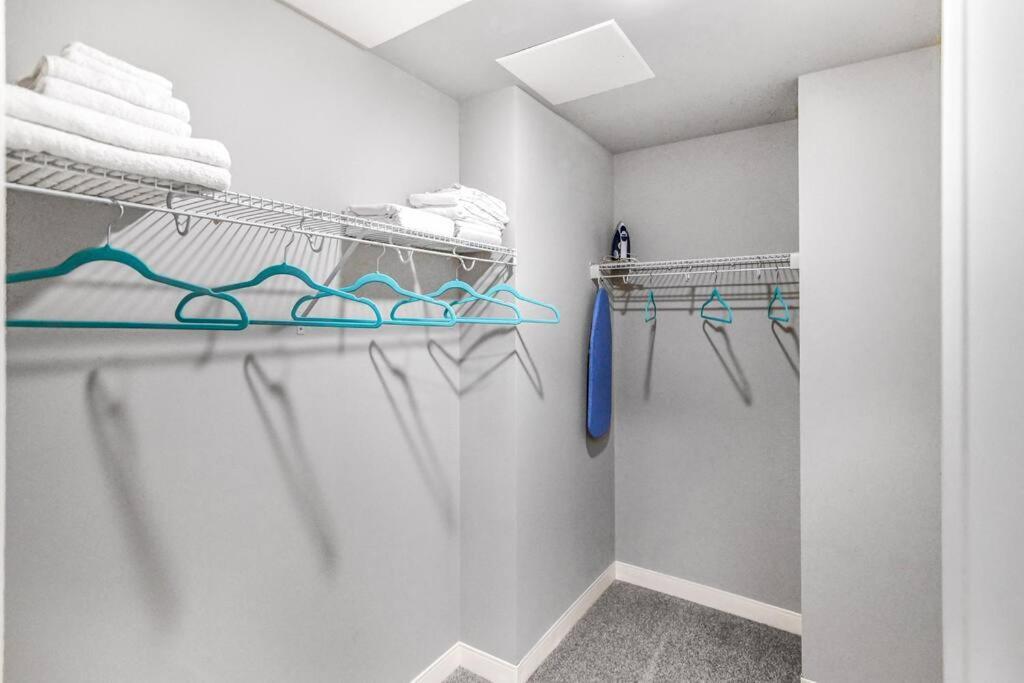 2Br Unit In The Heart Of Dt On Playhouse Square, With Pool And Gym Access-1106 Apartment Cleveland Ngoại thất bức ảnh