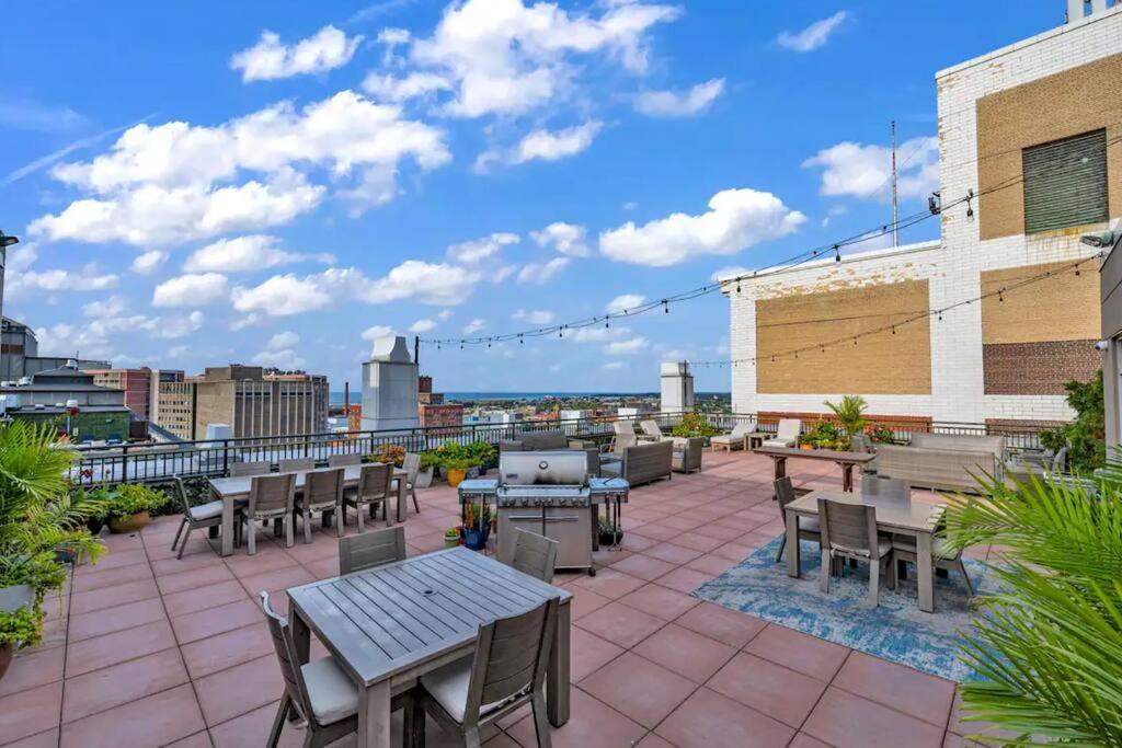 2Br Unit In The Heart Of Dt On Playhouse Square, With Pool And Gym Access-1106 Apartment Cleveland Ngoại thất bức ảnh